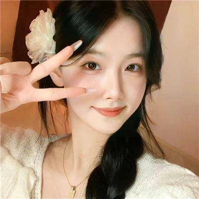 蜘蛛网中的女孩