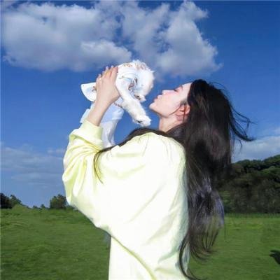 霓虹灯下的哨兵